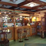 Korona Szallo Hotel *