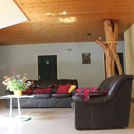 Korona Szallo מלון