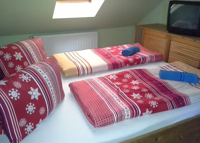 Korona Szallo Отель *