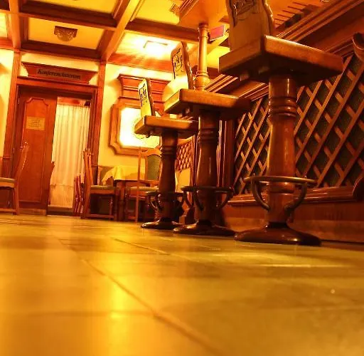 Korona Szallo Отель *