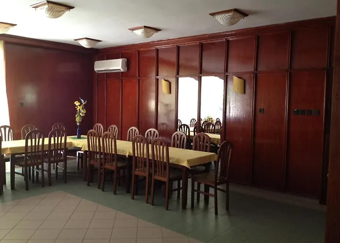 Korona Szallo Надьканижа